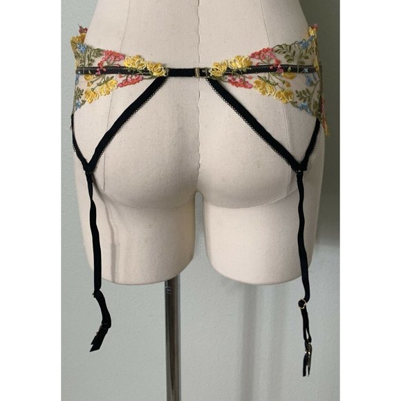 NWT VICTORIA SECRET MULTI EMBROIDERY GARTER Floral Pink Yellow Black XS/S $49 - Picture 4 of 9